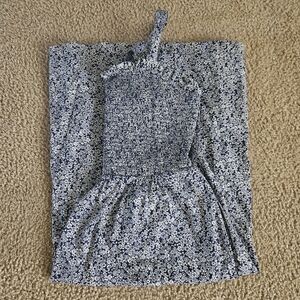 Universal Thread smocked dress with pockets